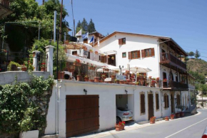 Гостиница ATRATSA Mountain Suites  Kalopanayiotis